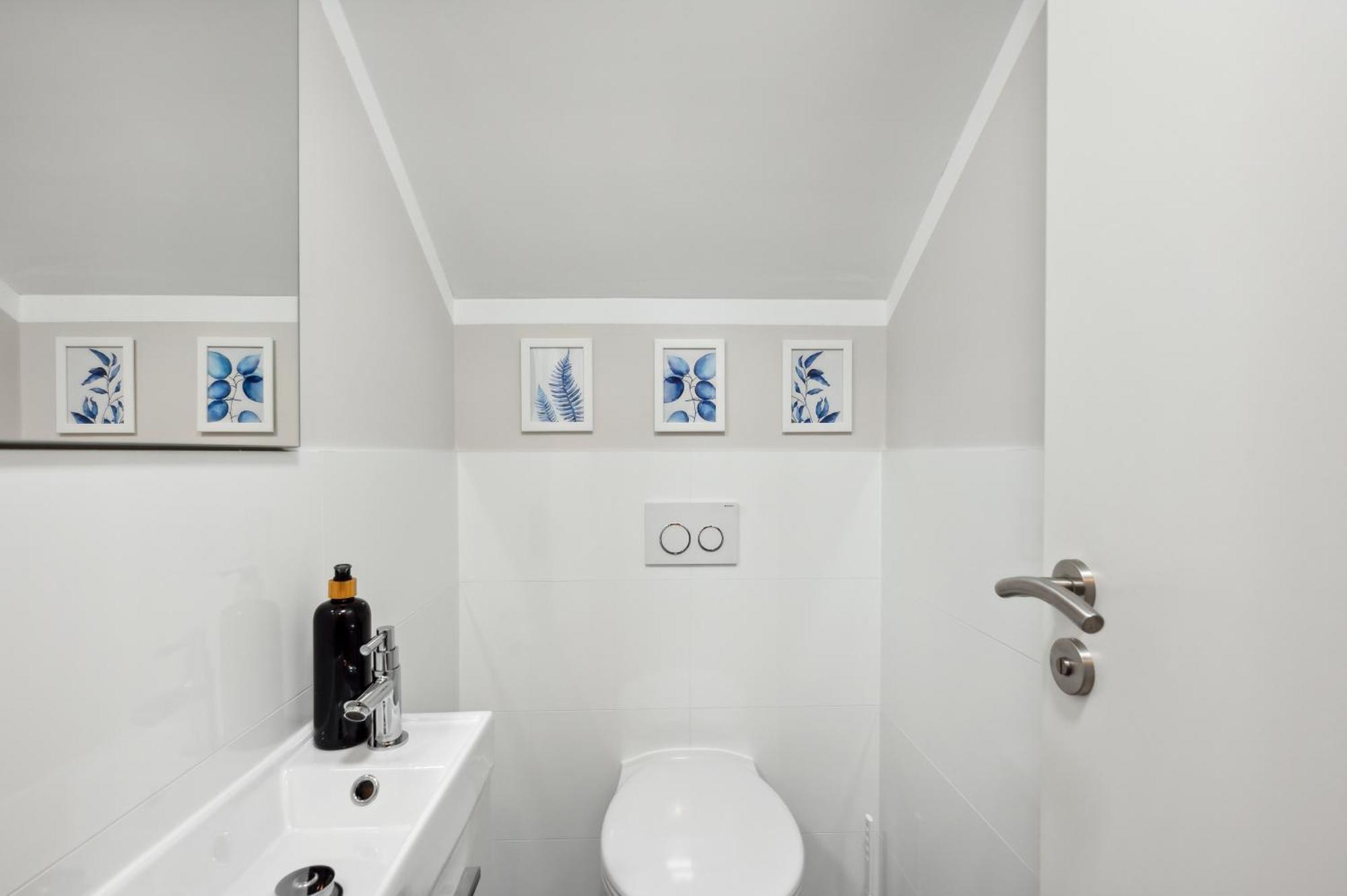 Altstadt Apartment Am Wasser Mit Parkplatz Und Grossem Garten باد كروزناش المظهر الخارجي الصورة
