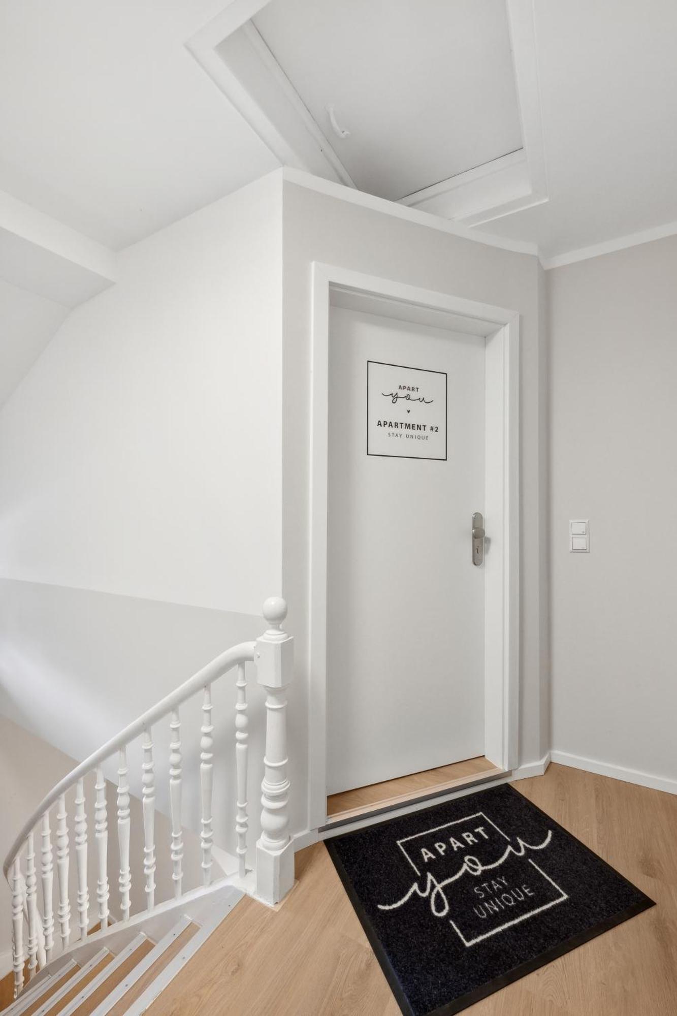 Altstadt Apartment Am Wasser Mit Parkplatz Und Grossem Garten باد كروزناش المظهر الخارجي الصورة