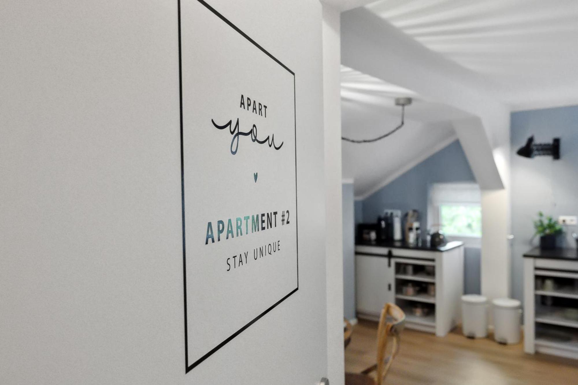 Altstadt Apartment Am Wasser Mit Parkplatz Und Grossem Garten باد كروزناش المظهر الخارجي الصورة